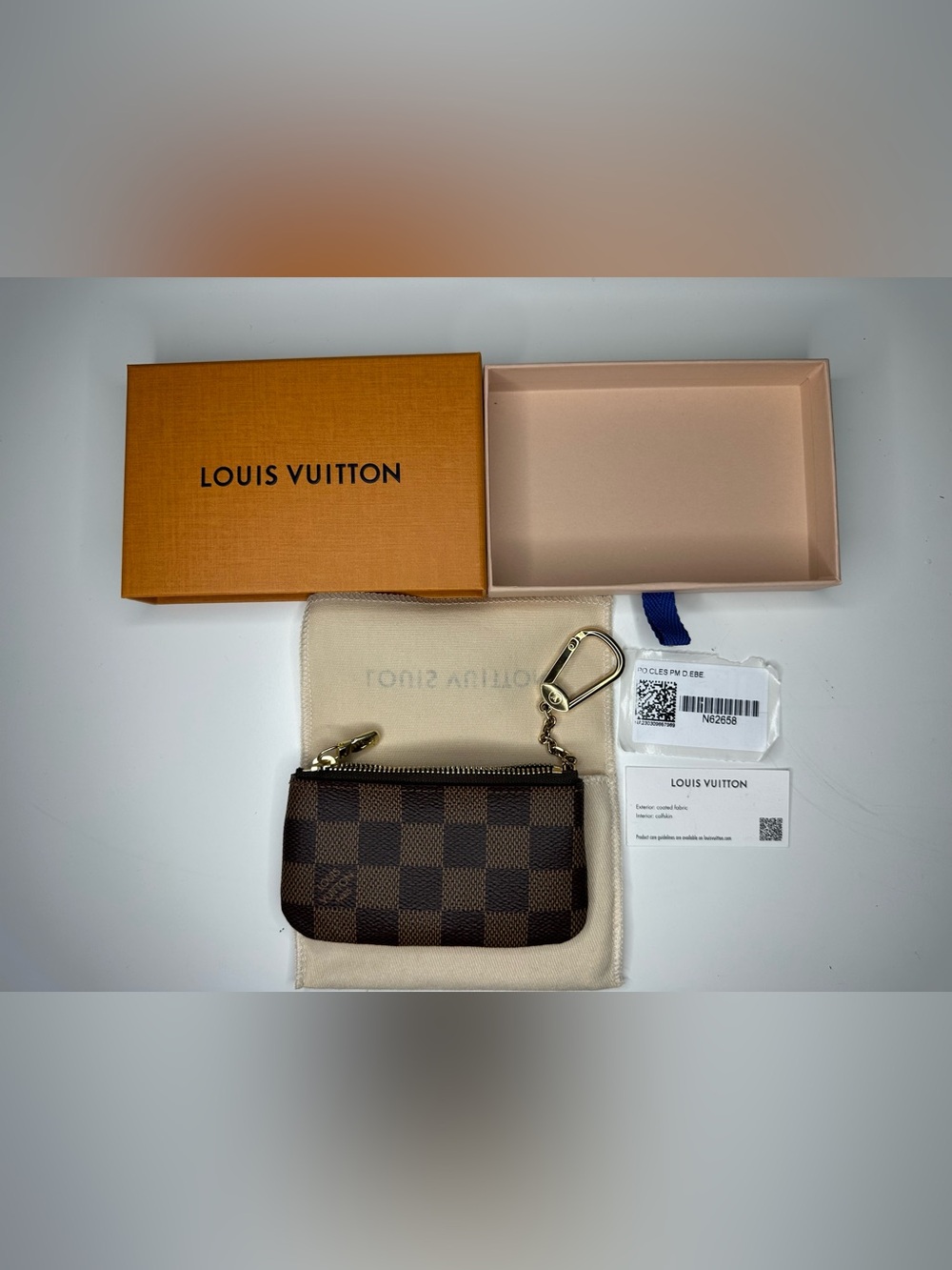 Louis Vuitton Key Pouch in Damier Ebene canvas key ring hook